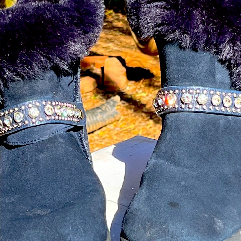 Suede Canyon River Blues ankle boots